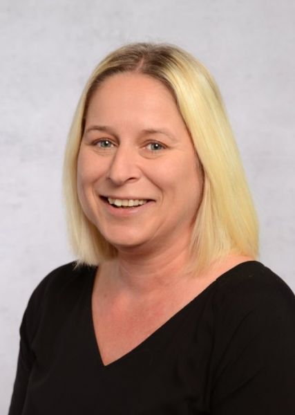 Heike Schenker, Sekretariat